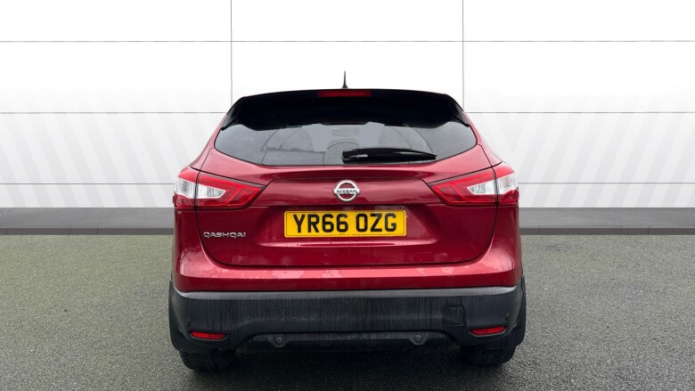 Nissan Qashqai 1.2 DiG-T N-Connecta 5dr Petrol Hatchback